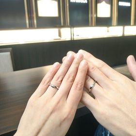 【俄(にわか)の口コミ】 夫のサイズが大きいため、大きな指にも似合い、また私が納得いくデザイン…