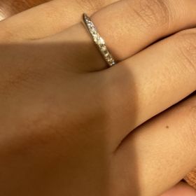 【TRECENTI(トレセンテ)の口コミ】 指輪の内側も丸く作られているので、着脱しやすく、指馴染みも良かったで…