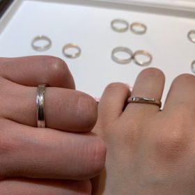 【杢目金屋(もくめがねや)の口コミ】 かなり奇抜なデザインではあるが、指輪の製作過程にも携わる事が出来て、…