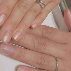 【アイプリモ(I-PRIMO)の口コミ】 ペアでつけるのでお揃いのリングがいいと思っていました。男の人側のリン…