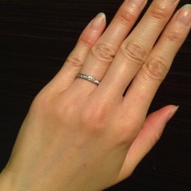 【STAR JEWELRY(スタージュエリー)の口コミ】 初めは一周ダイアのあるエタニティタイプを希望していましたが、長く常に…