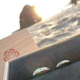 【出雲結(いずもゆい)の口コミ】 出雲結様との出会いは、結婚指輪を探している時に雑誌で見つけた事です。…