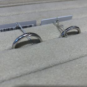 【TRECENTI(トレセンテ)の口コミ】 マット加工がオシャレです。
マット加工は消すことも、つける事も可能なの…