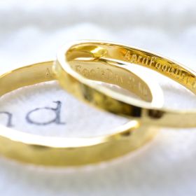 【湘南彫金工房 andfuseの口コミ】 お店に到着後、担当の方に相談したくさん時間をかけて選びました。結婚指…