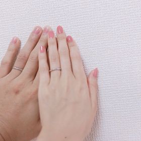 【銀座ダイヤモンドシライシの口コミ】 1番大事にしていたことは、ペア感です。二人がつけていてお揃いがわかるデ…