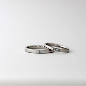 【atelier CraM(アトリエ クラム)の口コミ】 2人とも金属アレルギーなのでプラチナにしました
私がずっとブルーダイヤ…