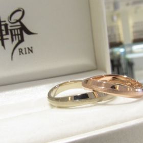 【輪-RIN-の口コミ】 指輪はシンプルなものが良く、色等にはこだわりがなかったためお店で色々…