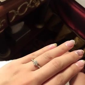 【STAR JEWELRY(スタージュエリー)の口コミ】 ビヨンセの「halo」という歌が大好きで、同じ名前がついている婚約指輪に…