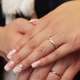 【俄(にわか)の口コミ】 ダイヤがたくさん散りばめられていて、キラキラしてすごく綺麗でした。織…