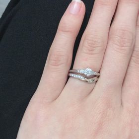 【ケイウノ ブライダル(K.UNO BRIDAL)の口コミ】 結婚指輪をどこのブランドで買うか決めかねていたところ、ゼクシィの広告…
