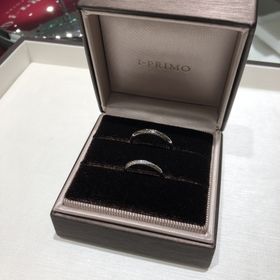 【アイプリモ(I-PRIMO)の口コミ】 まず、指輪のデザインが特に気に入りました。メレダイヤが斜めに入ってい…