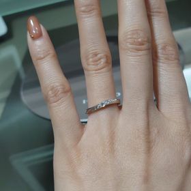 【アイプリモ(I-PRIMO)の口コミ】 指輪の基本知識ゼロで来店したので、ストレートタイプ、ウェーブタイプな…