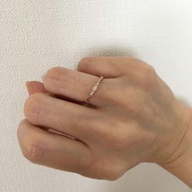 【agete(アガット)の口コミ】 持っているブレスレットや時計がピンクゴールドだったので、華奢なピンク…