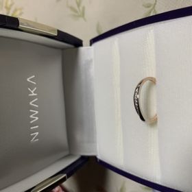 【俄(にわか)の口コミ】 シルバーにしようか、ゴールドの色にしようか悩んでいた私には一目惚れの…