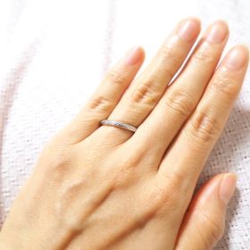 【CHRISTIAN BAUER(クリスチャンバウアー)の口コミ】 結婚指輪はつけっぱなしにしたかったので丈夫なものを、そしてシンプルす…