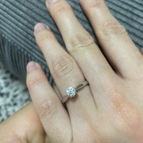 【エクセルコダイヤモンド(EXELCO DIAMOND)の口コミ】 大人っぽく、シンプルなデザインなエクセルコダイヤモンドは、身長が高い…