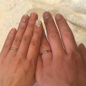 【ギンザタナカブライダル(GINZA TANAKA BRIDAL)の口コミ】 主人は金属アレルギーのため、プラチナ９９９にしました。デザインは、角…