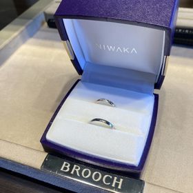 【俄(にわか)の口コミ】 シンプルなデザインのものが希望でしたので、お店の人にいろいろ提案して…