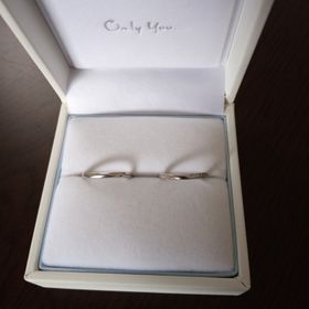 【Only You(オンリーユー)の口コミ】 シンプルだけど、出かける時にも華やかさをプラスできるような指輪を探し…