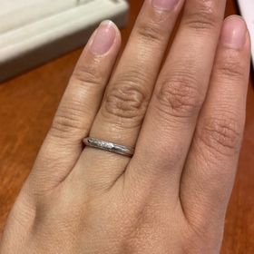 【TRECENTI(トレセンテ)の口コミ】 指輪のデザインがシンプルかつミルうちの高級感？アンティーク感が合わさ…