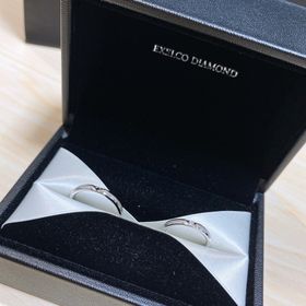 【エクセルコダイヤモンド(EXELCO DIAMOND)の口コミ】 もともとウェーブタイプの指輪を希望でしたが、店員さんに相談したところ…