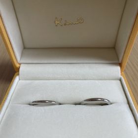 【ケイウノ ブライダル(K.UNO BRIDAL)の口コミ】 もともとシンプルな指輪を探していて、ダイヤもついていないものがよかっ…