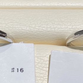 【ジュエリーツツミ(JEWELRY TSUTSUMI)の口コミ】 好みのデザインを伝えるといくつか見せてくれました。私はシンプルなデザ…