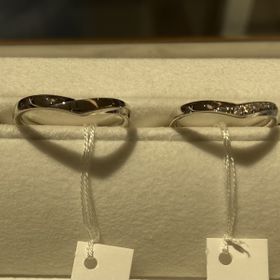 【STAR JEWELRY(スタージュエリー)の口コミ】 スタッフの方が希望を聞きとってくださり、この指輪を出してくれました。…