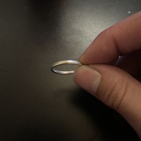 【4℃ BRIDAL(ヨンドシーブライダル)の口コミ】 とにかくシンプルな指輪で刻印がしっかり彫れる指輪を選びました。試着さ…