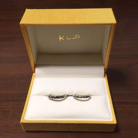 【ケイウノ ブライダル(K.UNO BRIDAL)の口コミ】 1から指輪の手作りができるのが1番いいと思いました。
近くで職人が見てく…
