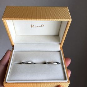 【ケイウノ ブライダル(K.UNO BRIDAL)の口コミ】 結婚指輪は事前にどういうものがいいか決めずに店舗へ行ったので、2人の好…