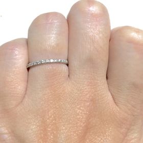 【STAR JEWELRY(スタージュエリー)の口コミ】 いかにも婚約指輪というデザインのものもいくつか候補に挙がったのですが…