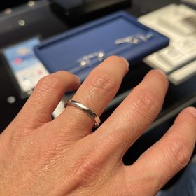 【銀座ダイヤモンドシライシの口コミ】 ブランドのイメージが少し高級な感じだったのと、応対してくださった店員…