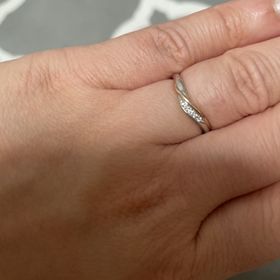 【ケイウノ ブライダル(K.UNO BRIDAL)の口コミ】 デザインが気に入りました。ピンクゴールドが好きで、でもシルバーのリン…