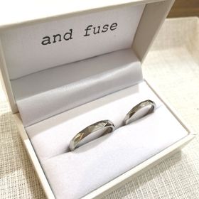 【湘南彫金工房 andfuseの口コミ】 シンプルな指輪もいいかなって思ったのですが、少しアレンジが欲しいと思…