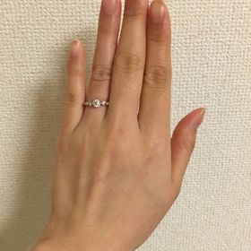 【JEWELRY  KAMATA(ジュエリーかまた)の口コミ】 ハーフエタニティーで探していたのですが、見せて頂いているときに紹介さ…