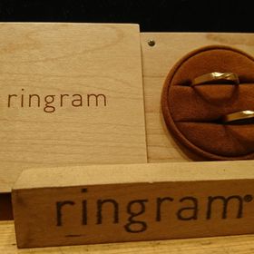 【ringram(リングラム)の口コミ】 石無しでシンプルなものを希望しており、購入にあたり色々と調べていたの…