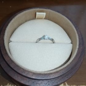 【スノープレシャスダイヤモンド(Snow Precious Diamond)の口コミ】 来店のタイミングで、DのFLのダイヤモンドがちょうど入荷され、そのダイヤ…