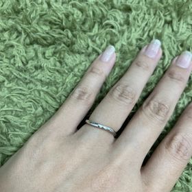 【アイプリモ(I-PRIMO)の口コミ】 試着する前はもっと石の数が多いものやデザインがオシャレなものを想像し…