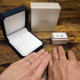 【festaria bijou SOPHIA(フェスタリア ビジュソフィア)の口コミ】 多くのデザインやカラーの指輪を見せてもらいましたが、シンプルで長持ち…