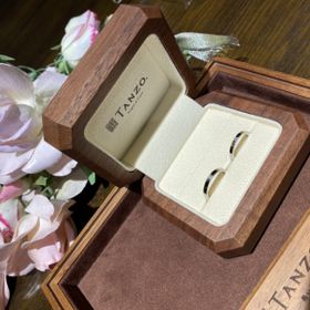 【TANZO.(鍛造指輪)の口コミ】 鍛造製法が鋳造製法と比較して丈夫かつ変形しにくい点が一番の決め手でし…