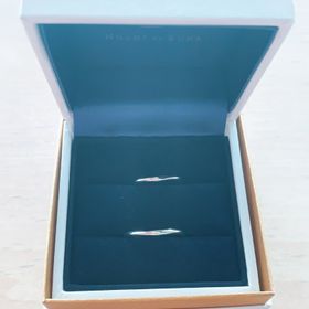 【HOSHI no SUNA 星の砂(ほしのすな)の口コミ】 なるべく細い指輪を探していて、何軒か見に行った中で一番気に入った指輪…