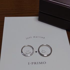 【アイプリモ(I-PRIMO)の口コミ】 お互い気に入った指輪を選びました。
旦那はハルモニアでマットなイメージ…