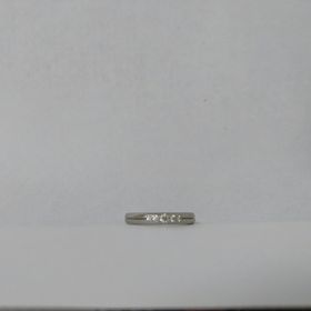 【ラザール ダイヤモンド(LAZARE DIAMOND)の口コミ】 何件もお店を回って試着しました。画像で調べている段階では正直、この指…