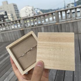 【YUKA HOJO(ユカホウジョウ)の口コミ】 指輪の細さ、光沢、デザインが私のドンピシャだったので！

ヴァニラ広島…