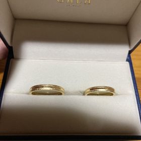 【GALA JEWELRY(ガラジュエリー)の口コミ】 購入前に彼と色々なデザインを決めていて、色々な店をまわりました。その…