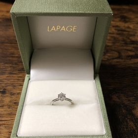 【LAPAGE(ラパージュ)の口コミ】 お店の中の他のブランドも含めて全ての指輪を見たり、試着しましたが、今…