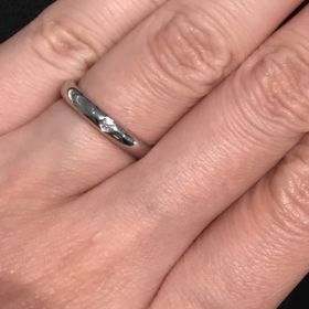 【ティファニー(Tiffany & Co.)の口コミ】 デザインが限られていて、シンプルなので、あまりたくさんあると決められ…