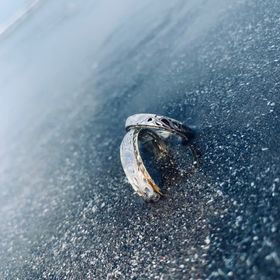 【ラウレア(Laulea)】の口コミ ハワイアンジュエリーがいいなと2人で話していました。デザインを2人で決...