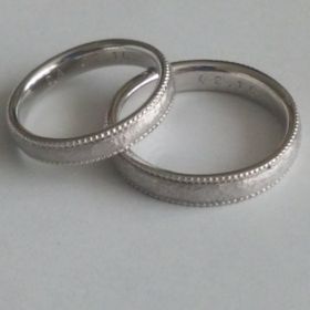 【Futariyaの口コミ】 あまり人と被らないものを希望していて、色々回ったがどこも流行りの指輪…